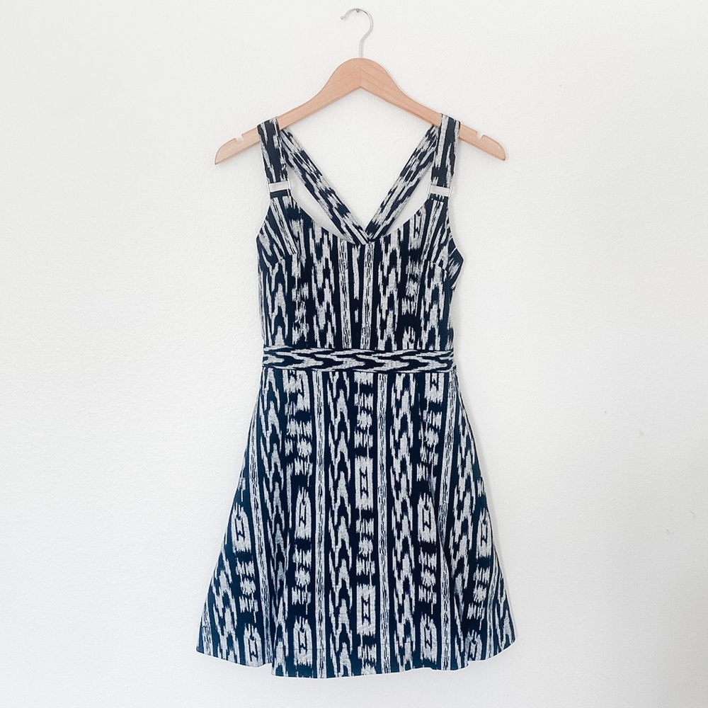 RACHEL Rachel Roy Geometric Sleeveless Mini Dress size 8 EUC